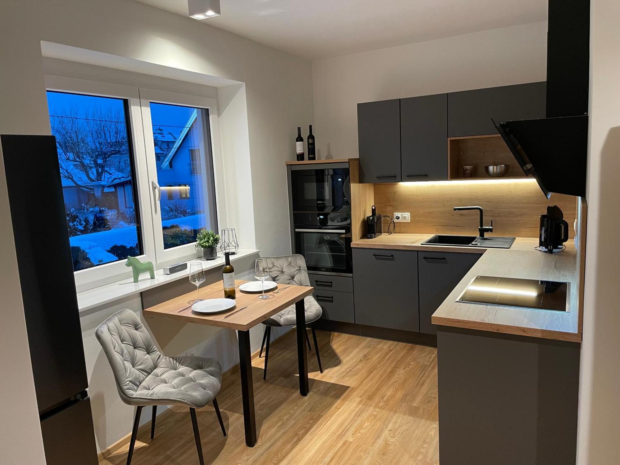 Lake & Town Apartments Klagenfurt Klagenfurt am Woerthersee Bagian luar foto